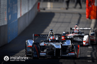 InstaForex - Official Partner of Dragon Racing