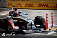 InstaForex - Official Partner of Dragon Racing