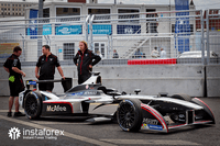 InstaForex - Official Partner of Dragon Racing